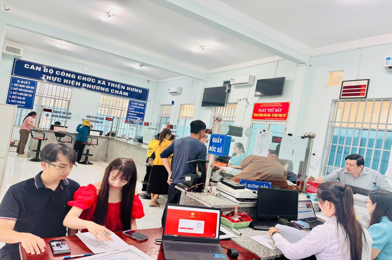 Description: C:\Users\toan\Desktop\2.png