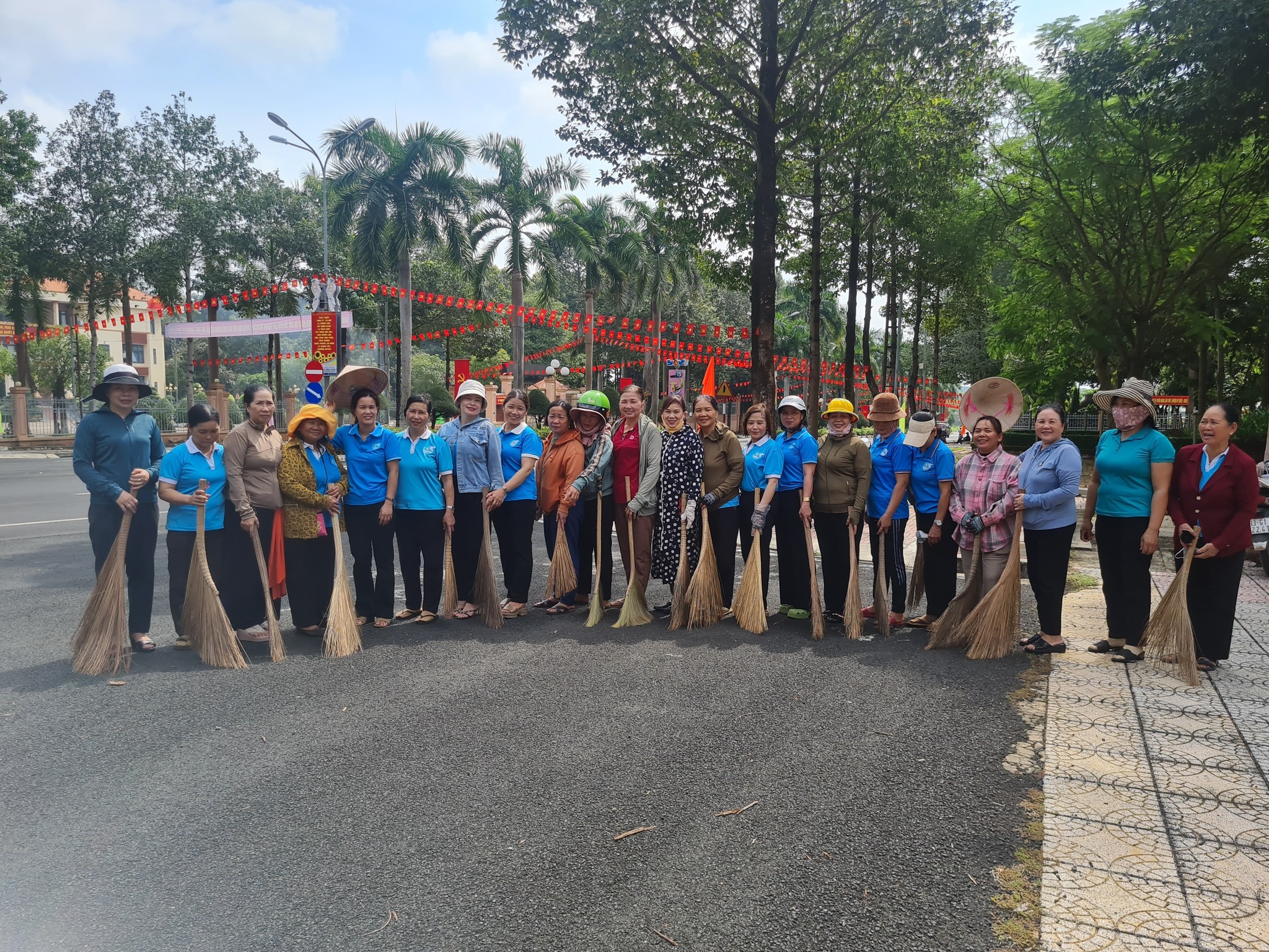 Description: C:\Users\toan\Desktop\Tin, bài\528597338_4146238002328919_3691292899701882027_n.jpg